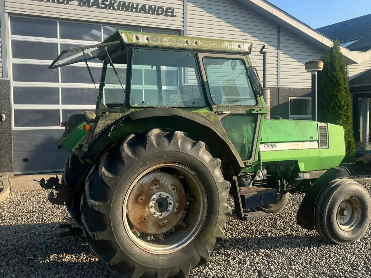 Billede 12 - Deutz-Fahr DX 85 Vask selv tilbud! Nettop kommet ind, og hvis du selv vasker den, så er det en billig traktor.