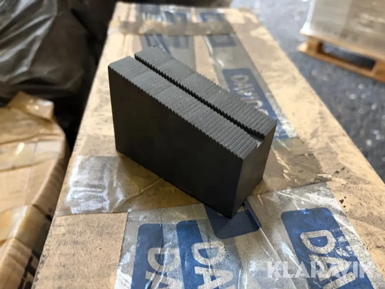 Billede 9 - Underdele terrasseforhøjere / kiler 1 palle