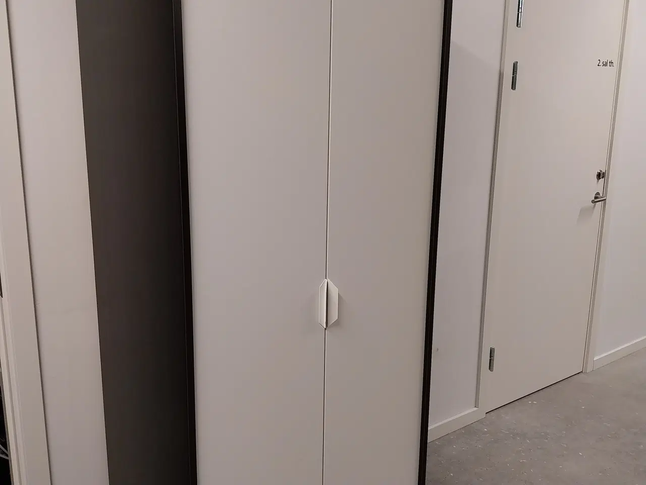 Billede 3 - Ikea Garderobeskab sælges