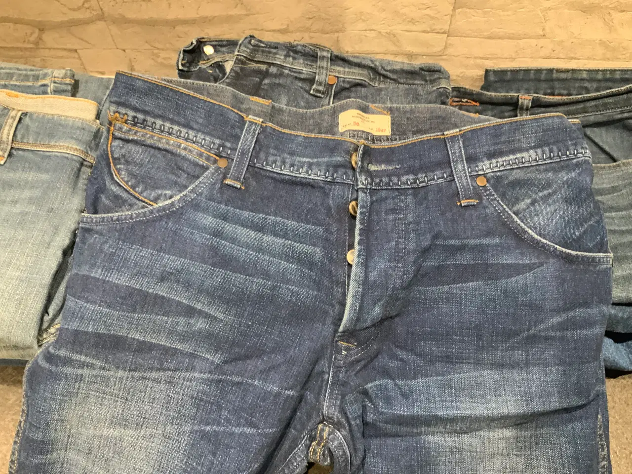 Billede 2 - Gamle wrangler jeans