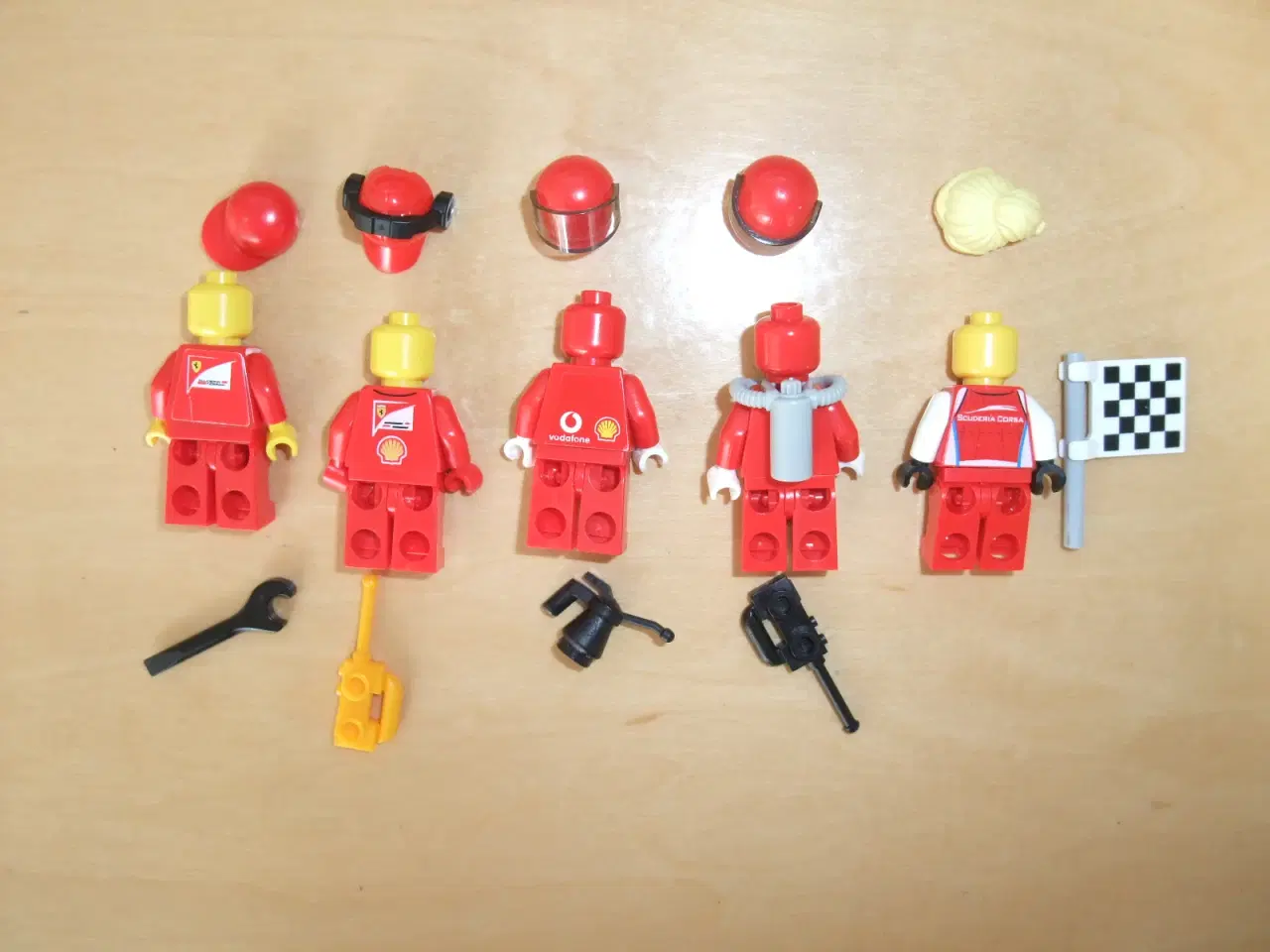 Billede 5 - Lego Racers Ferrari Figurer
