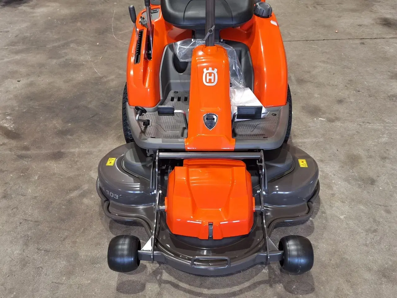 Billede 6 - Husqvarna R 214TC Comfort - 103cm klippebord FABRIKS NY