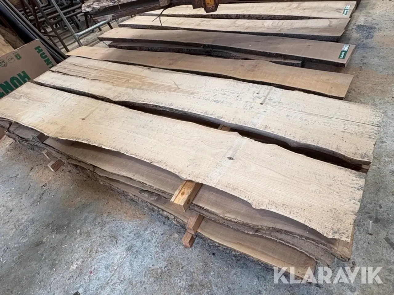 Billede 1 - Kastanje træs planker 2 styk