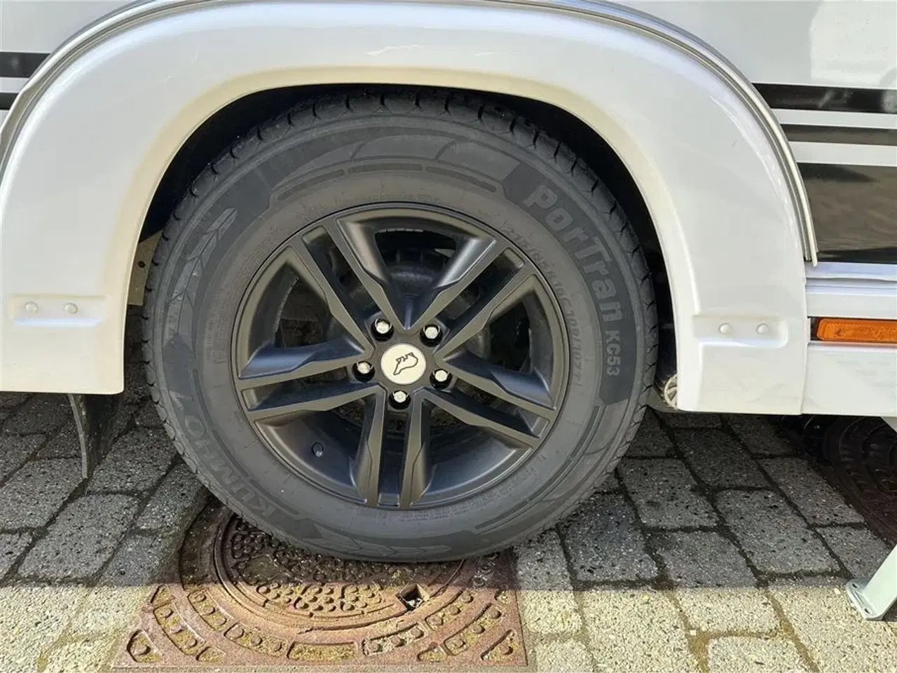 Billede 11 - 2022 - Polar Customized 590 FW   Næsten ny Polar Vintervogn fra Hinshøj Caravan