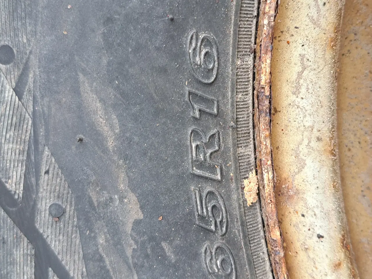 Billede 2 - Stål fælge med dæk 16 tommer vinter dæk 