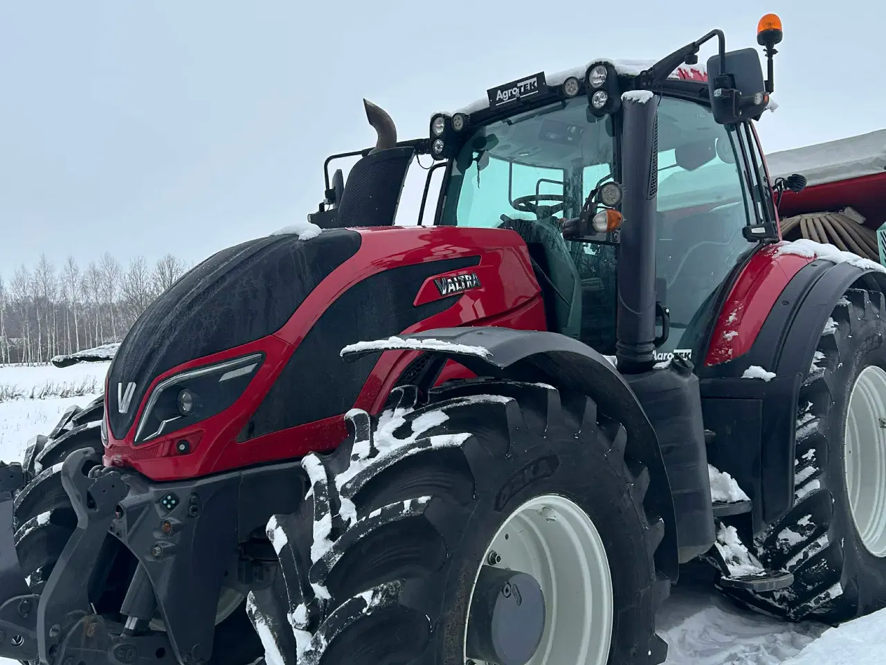 Billede 1 - Valtra T214 