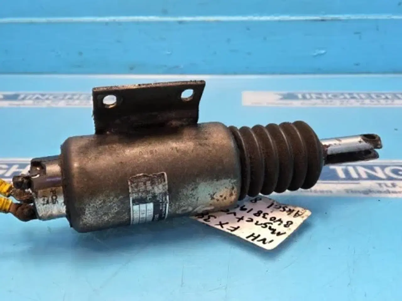 Billede 2 - New Holland FX38 Magnetventil 84038194