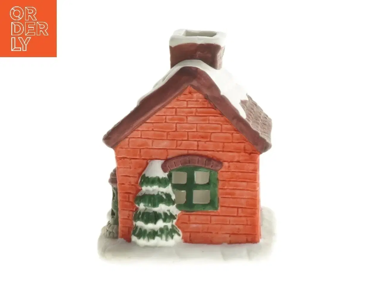 Billede 2 - Keramisk julehus med sne og julemand (str. 10x10,5 cm)