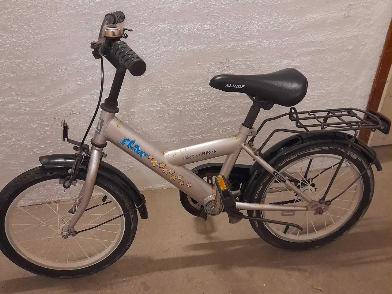 Billede 1 - Børnecykel str.: 16"