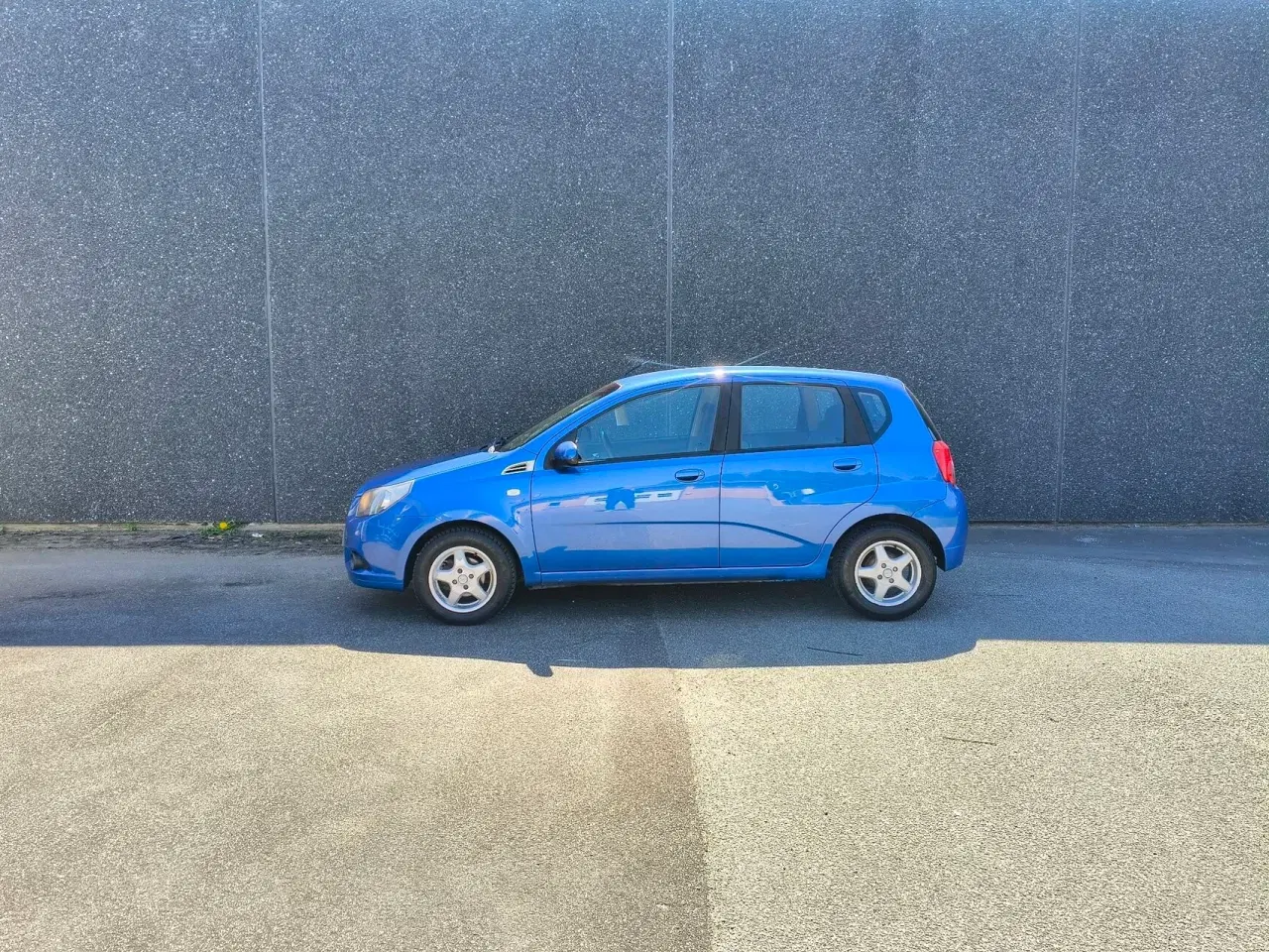 Billede 1 - Chevrolet Aveo 1,2 16V LS A/C 84HK 5d