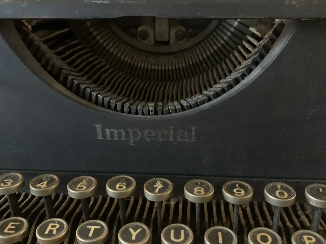 Billede 2 - Smuk ældre skrivemaskine fra Imperial