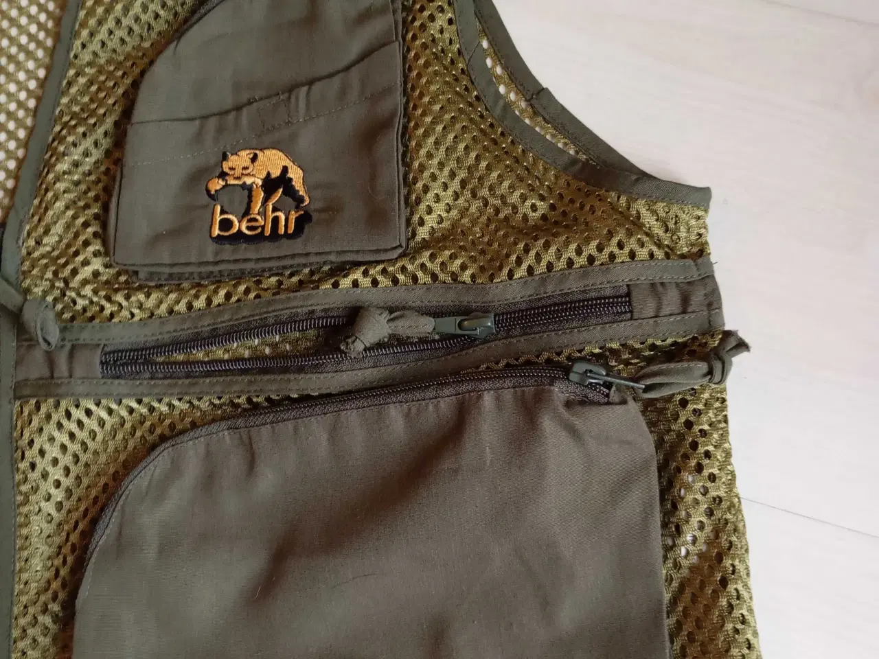 Billede 5 - Fiskevest med mange lommer. Str. M