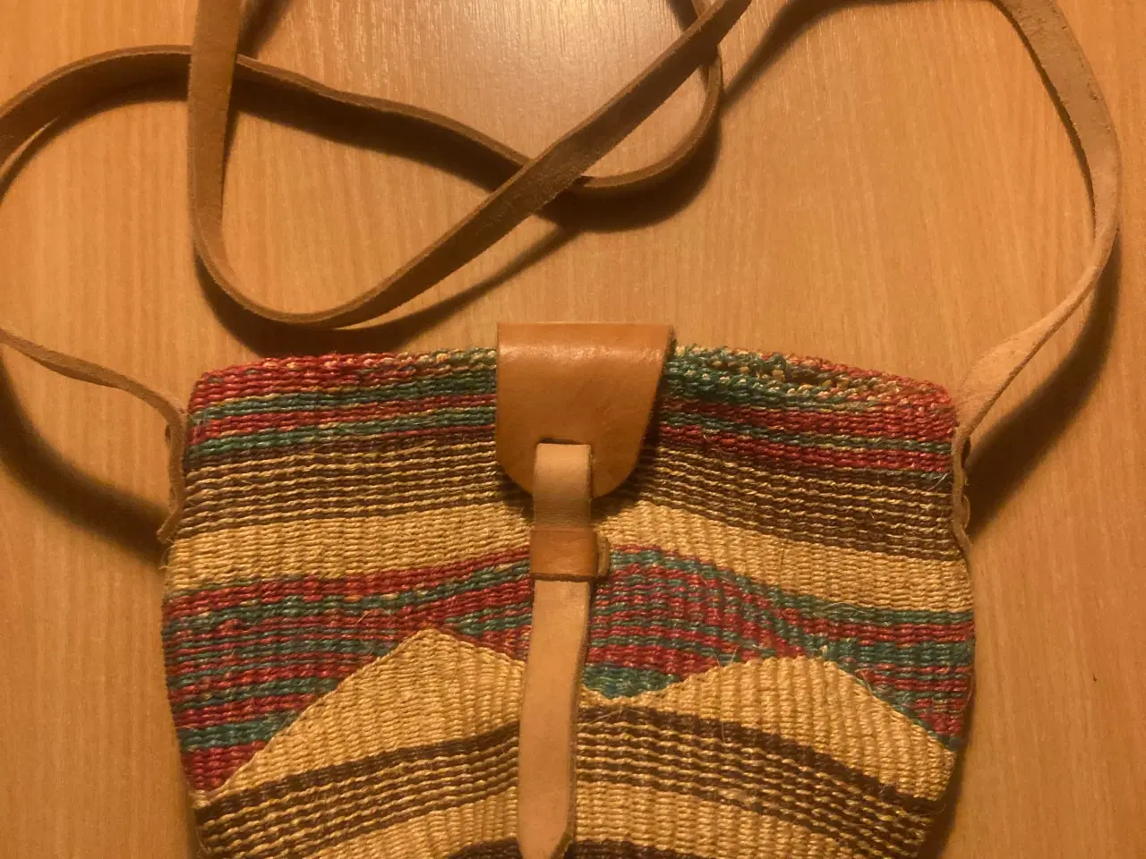 Billede 1 - Smart sisaltaske med kærnelæderluk