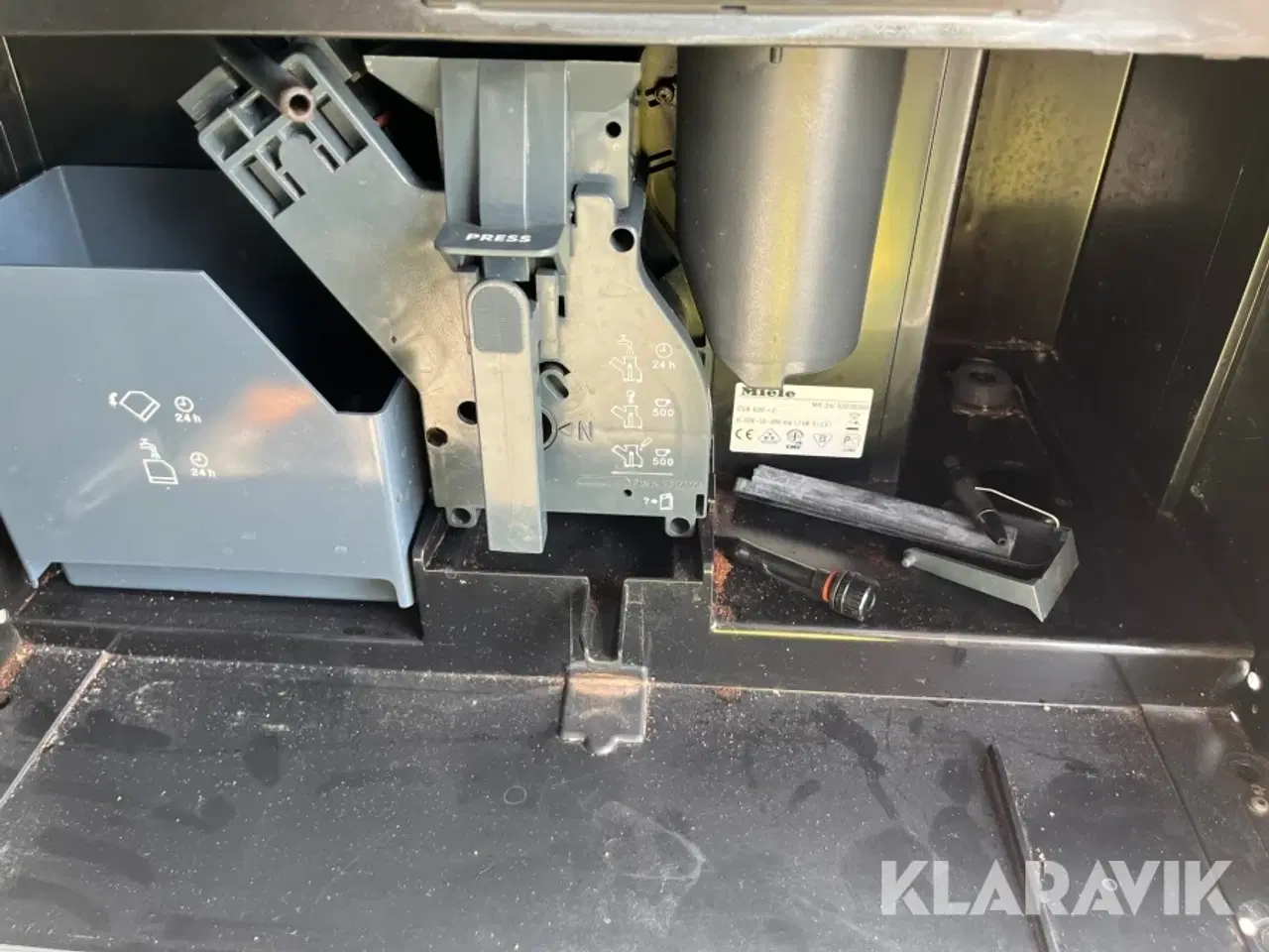 Billede 7 - Indbygningskaffemaskine Miele CVA 620-2