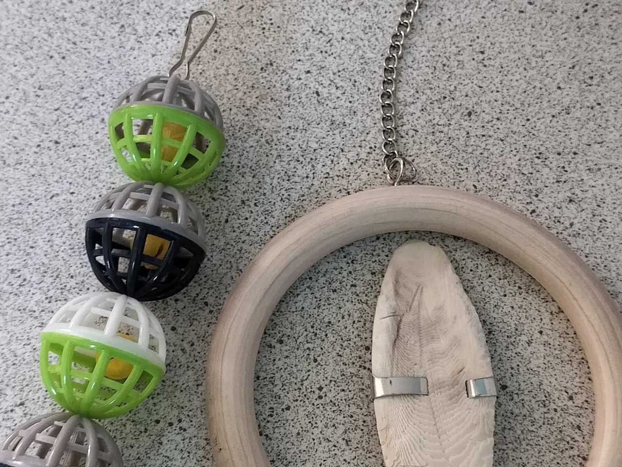 Billede 2 - Lidt ting til fugle