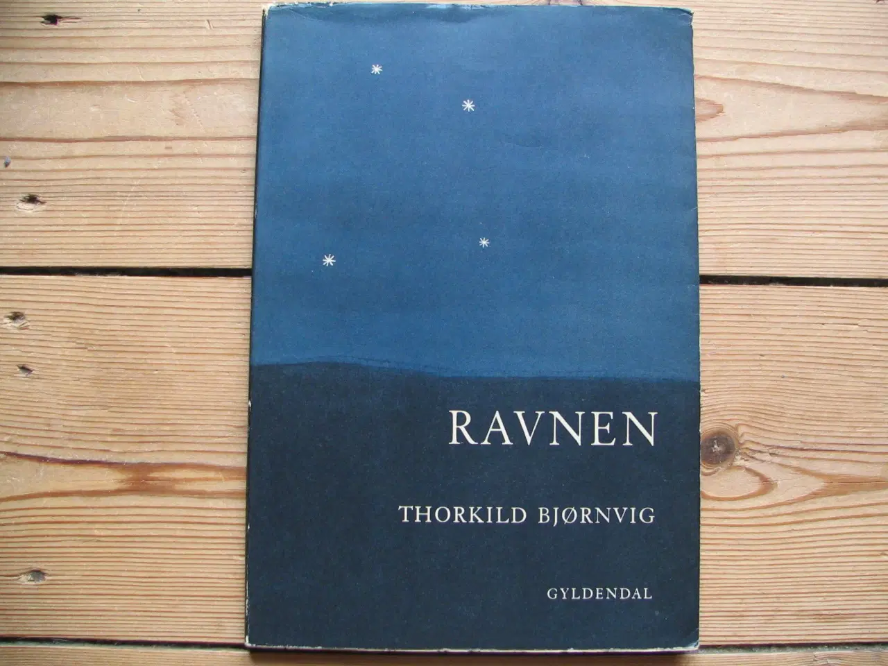 Billede 1 - Thorkild Bjørnvig (1918-2004).  Ravnen