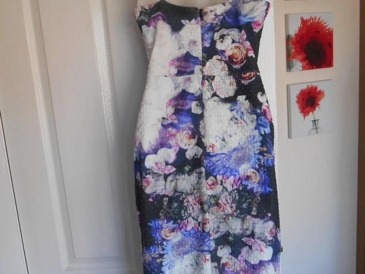Billede 3 - Kjole-Bodycoon fra Jane Norman/ str: 38-40