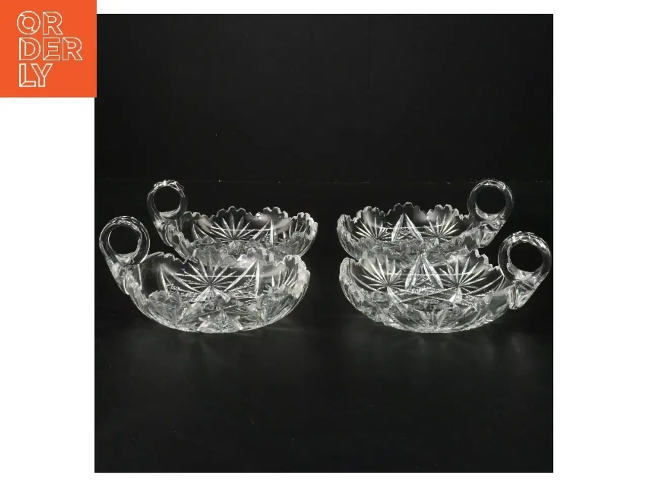 Billede 1 - Krystal skåle med håndtag (str. 4 stk Ø 12 cm)