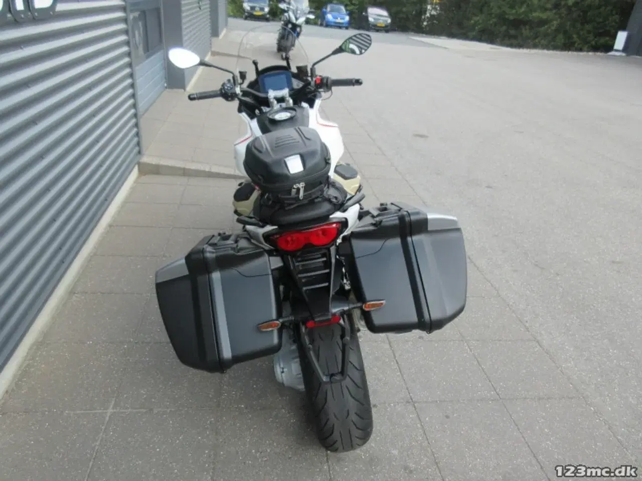 Billede 4 - Moto Guzzi V100 Mandello MC-SYD       BYTTER GERNE