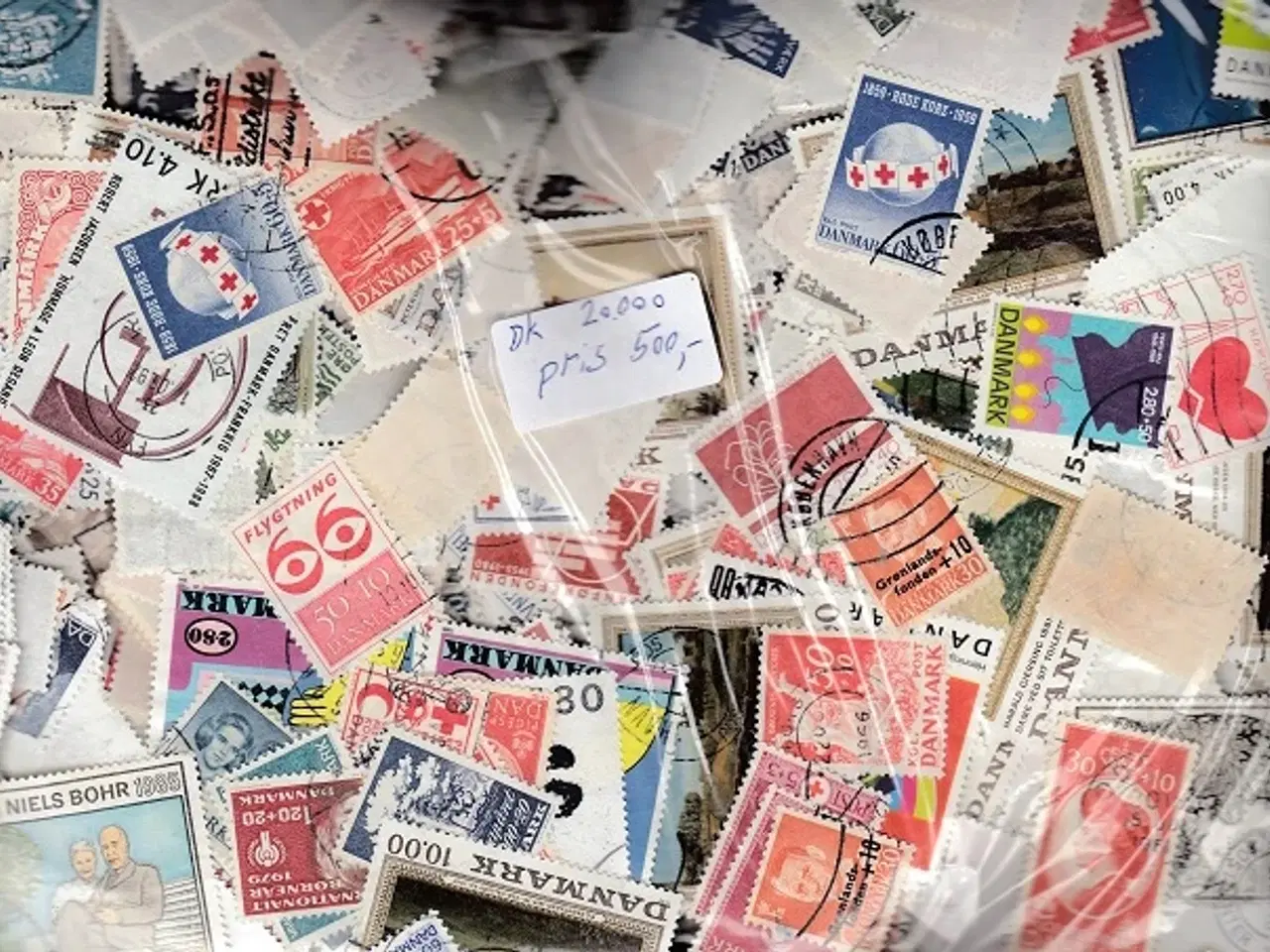 Billede 1 - Danmark. 20.000 frimærker.  Tidligere 500 kr.