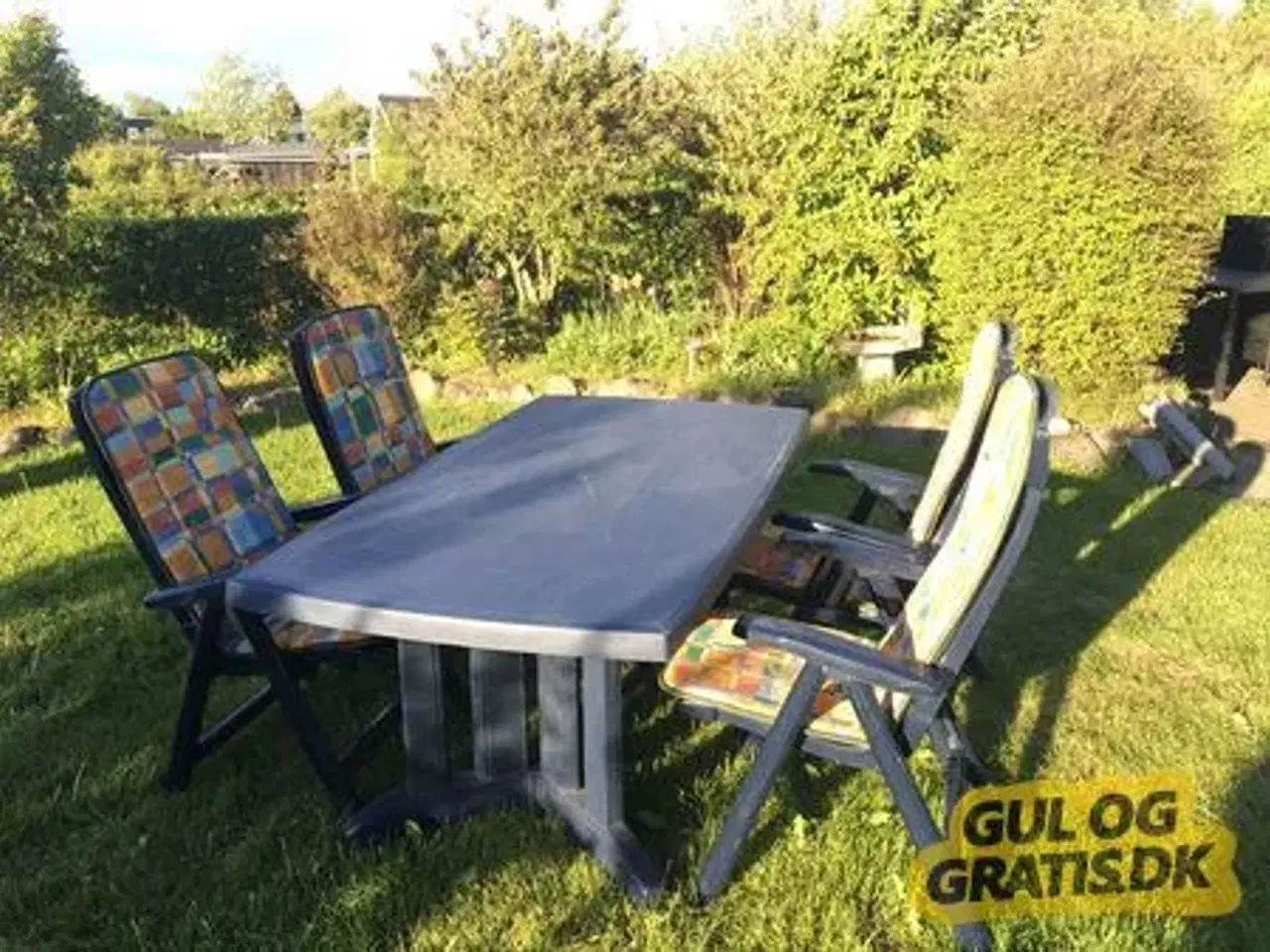 Billede 3 - Havemøbelsæt Stort bord + plade 4 høje s