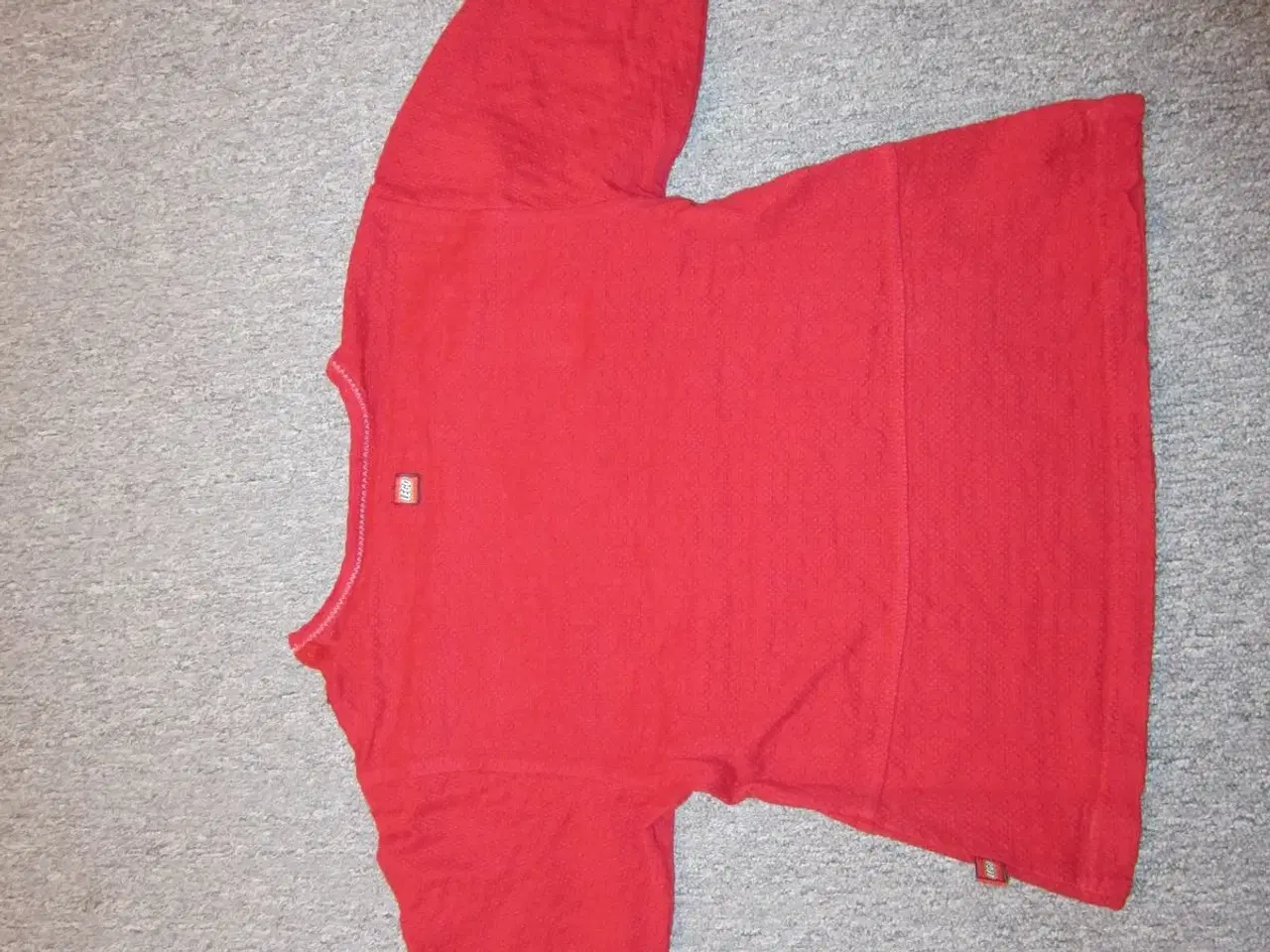 Billede 3 - Sød Lego bluse - trøje rød str. 98
