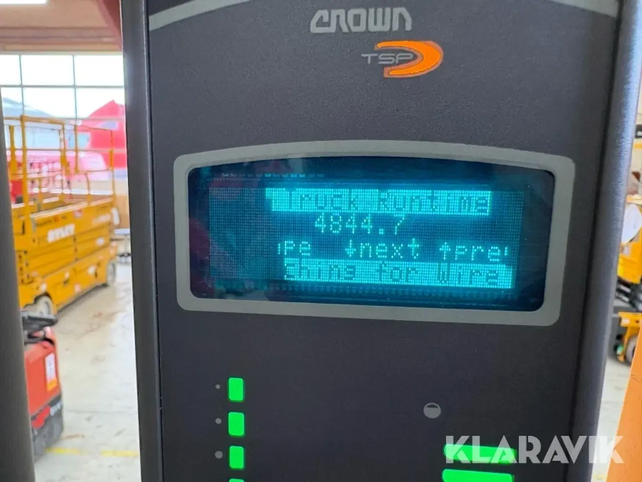 Billede 7 - Smalgangstruck Crown TSP6000-1.0 med lader
