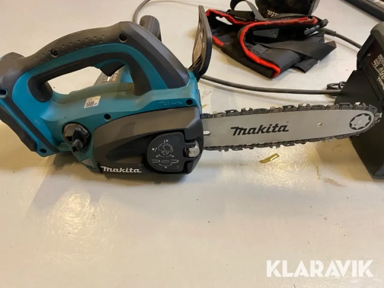 Billede 9 - Hækklipper og lille motorsav Makita