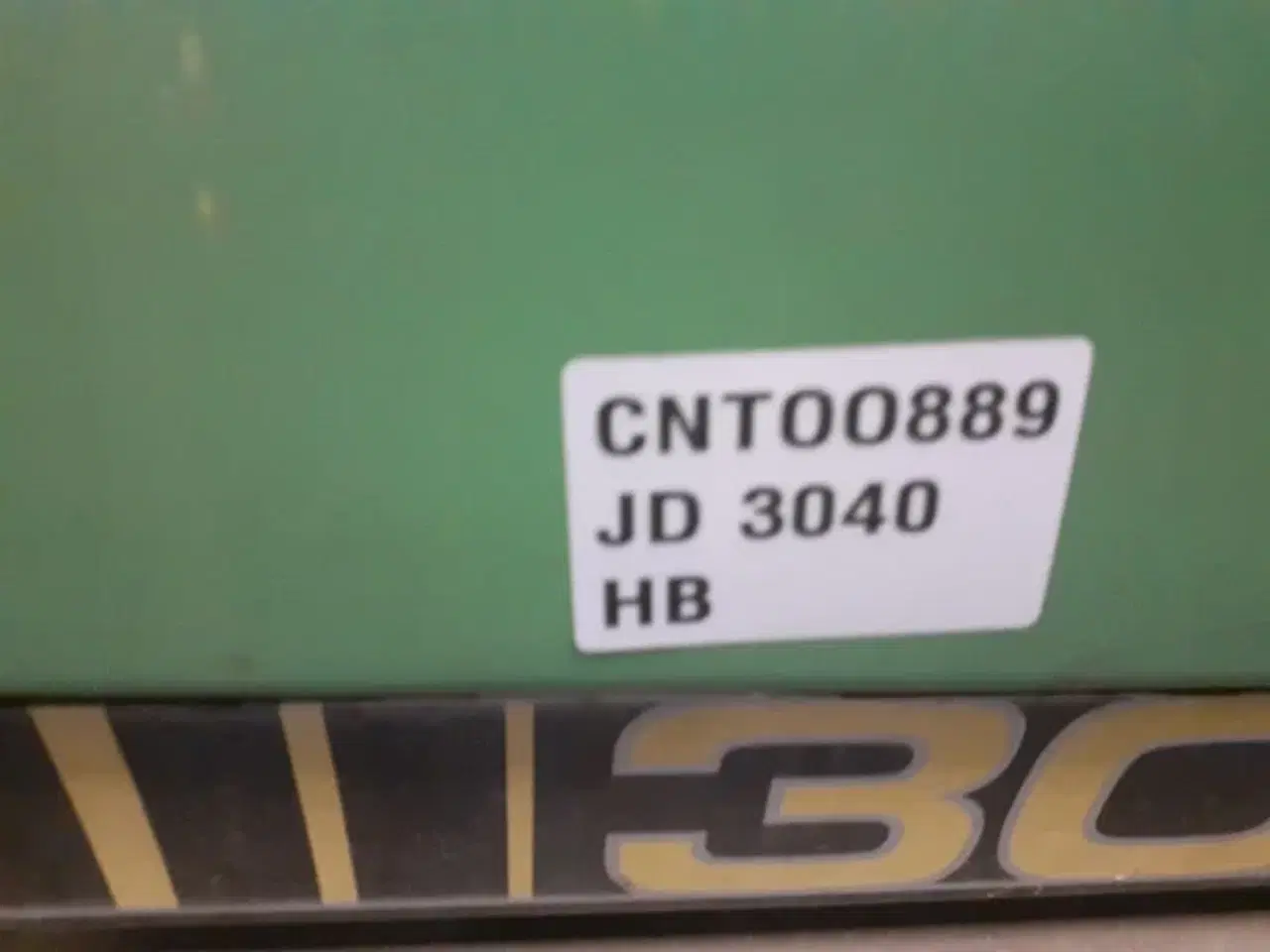 Billede 5 - John Deere 3040 Motorhjelm AL30296