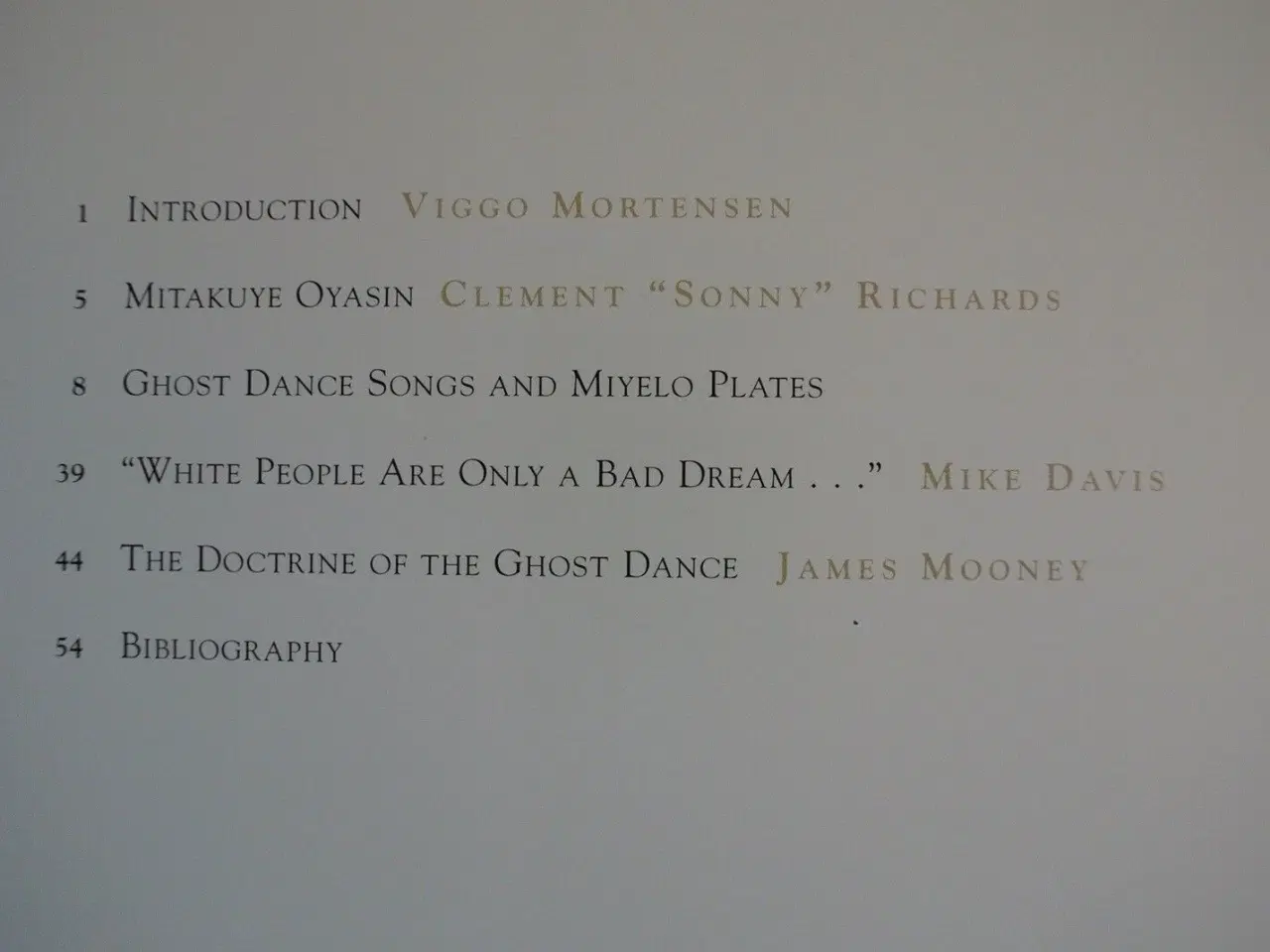 Billede 2 - miyelo. engelsk tekst, by viggo mortensen, emne: f