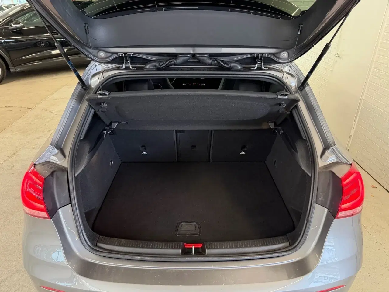 Billede 5 - Mercedes-Benz A250 e 1,3 Plugin-hybrid AMG Line 8G-DCT 218HK 5d 8g Aut.