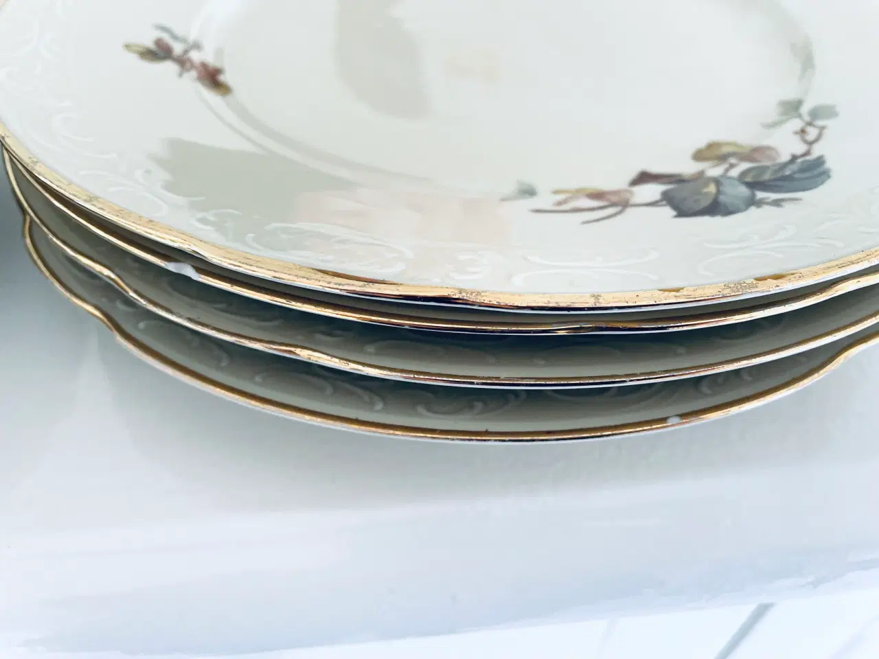 Billede 15 - Vintage tallerkner med patina 7 stk 