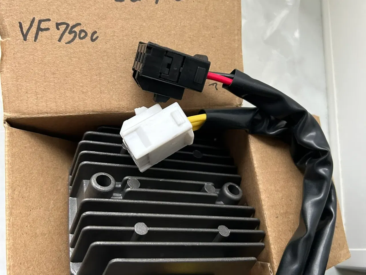 Billede 1 - Ensretter til  Honda VF750 -CB400 og flere