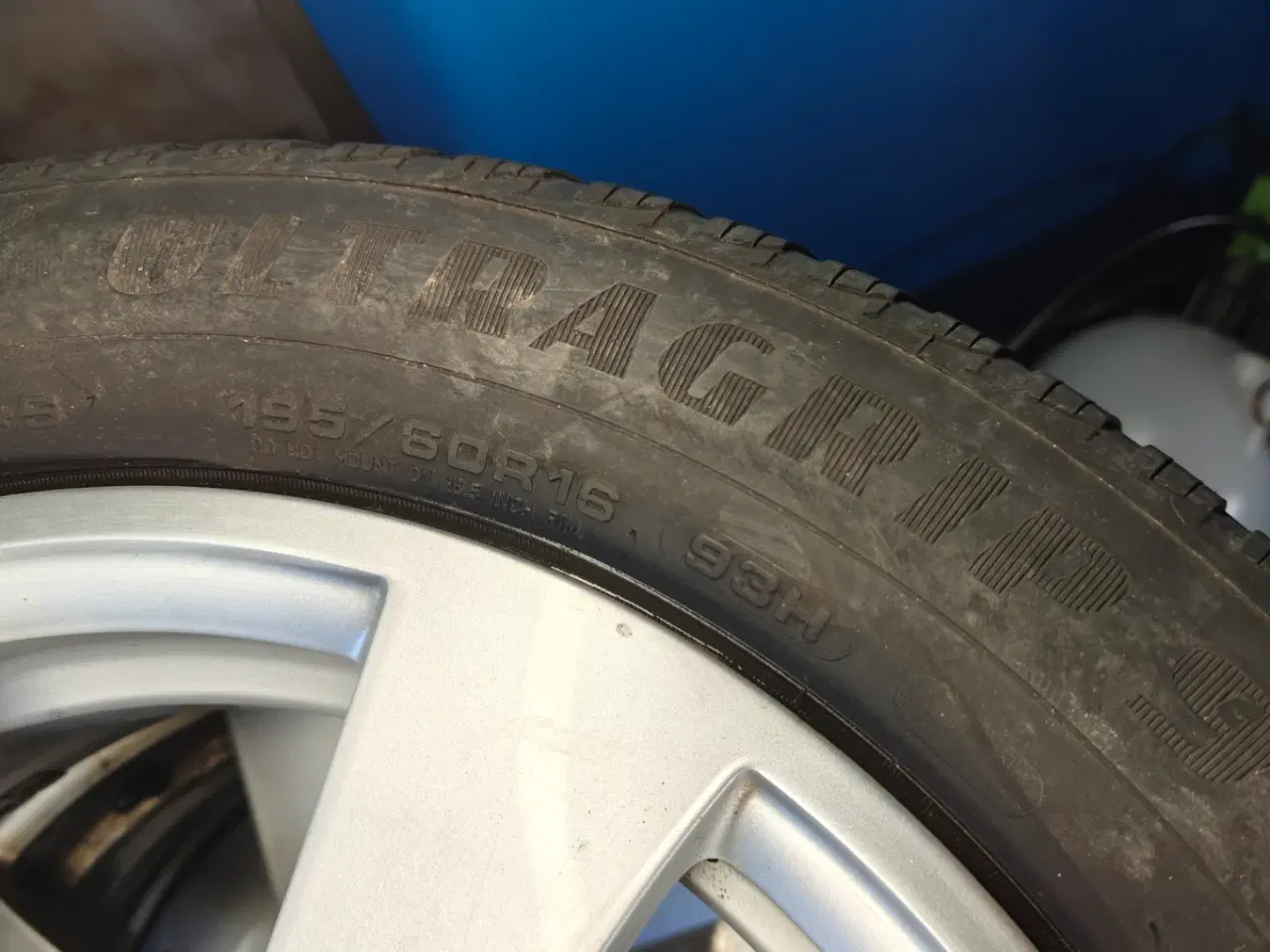 Billede 3 - Mercedes Alufælg med vinterdæk