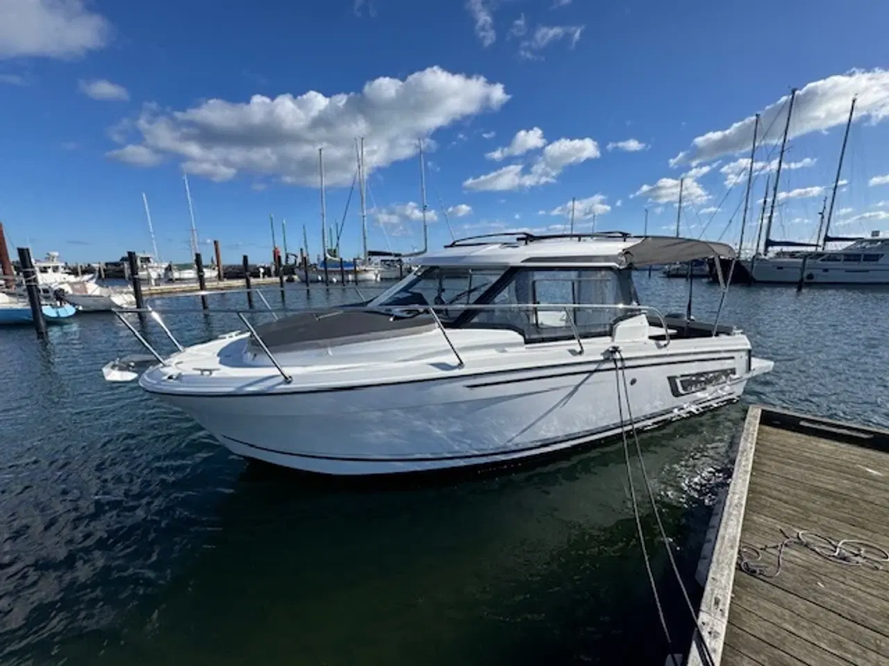 Billede 2 - Jeanneau 795, 200hk, som ny, 2022