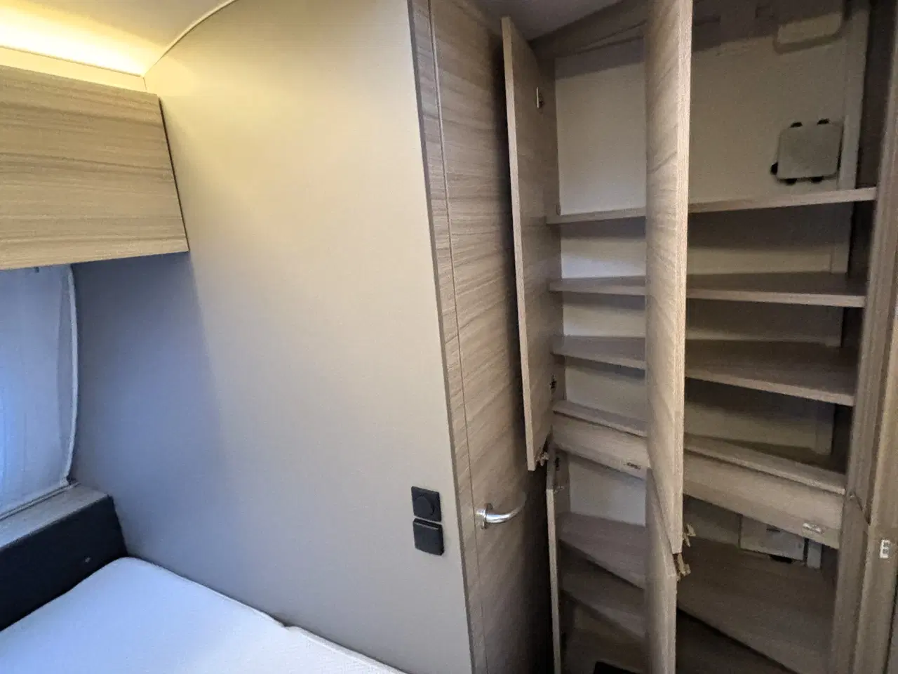 Billede 8 - Flot og elegant Adria 