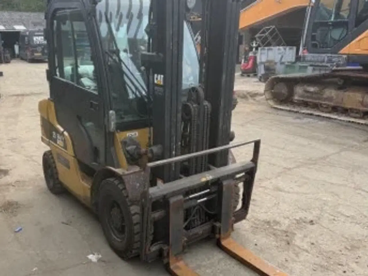 Billede 4 - Gaffeltruck med udstyr