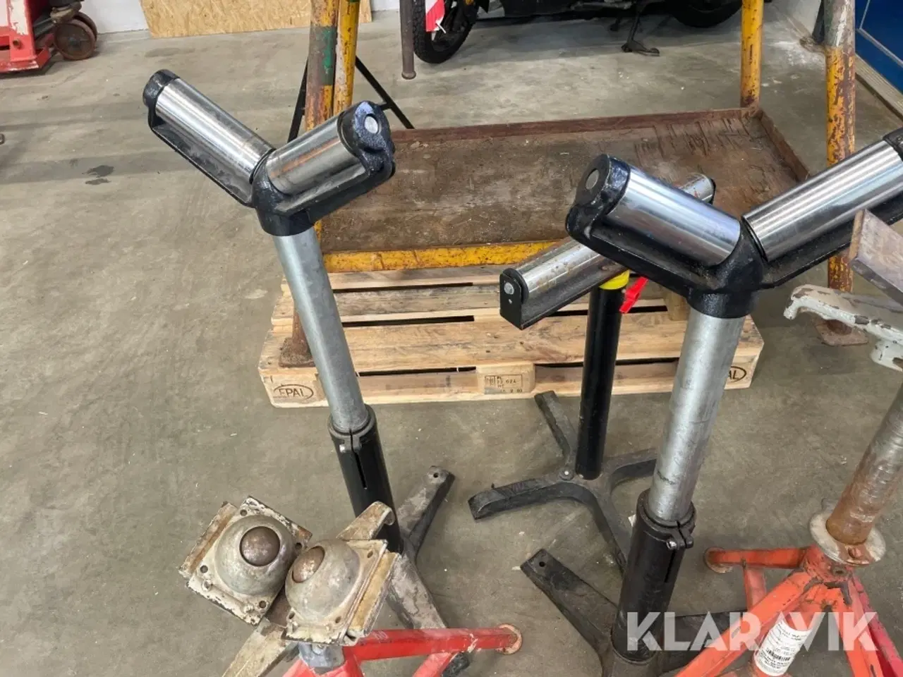 Billede 9 - Rørstøtter og arbejdsbord Ridgid vf-99 8 styk