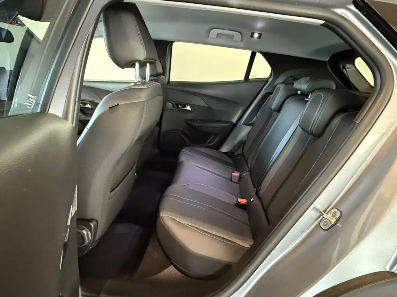 Billede 7 - Peugeot e-2008 50 Allure