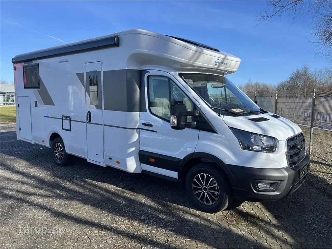 Billede 1 - 2026 - Sun Living S 75 SL Aut. 165 HK KAMPAGNEPAKKE – ALT DETTE FÅR DU MED! 🚐✨ - 165 hk med automatgear, Adaptiv fart pilot.......