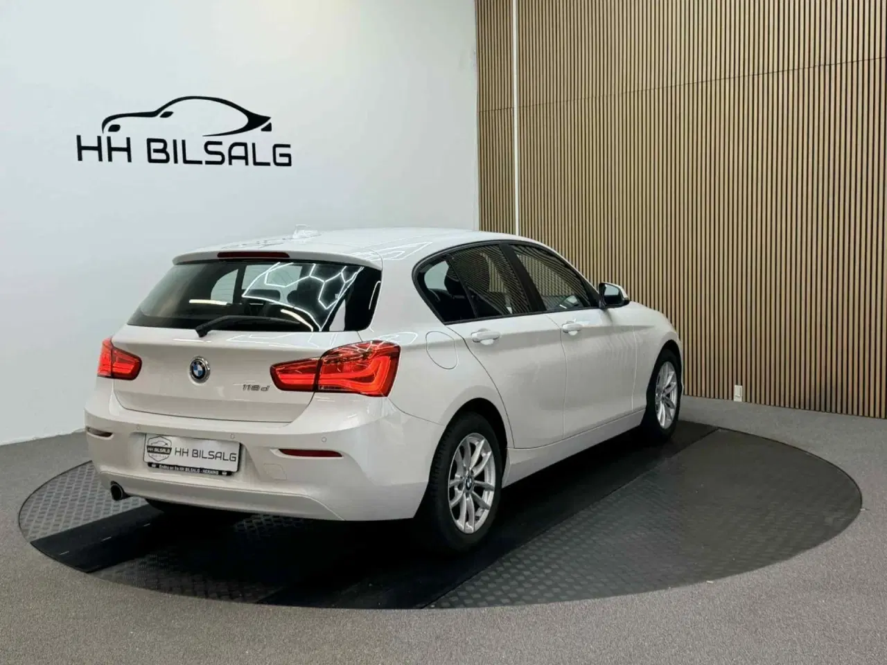 Billede 5 - BMW 118d 2,0 Advantage aut.
