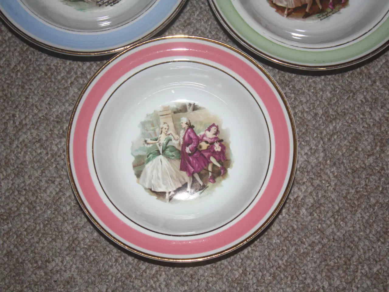 Billede 4 - Arabia ymerskål med kant 