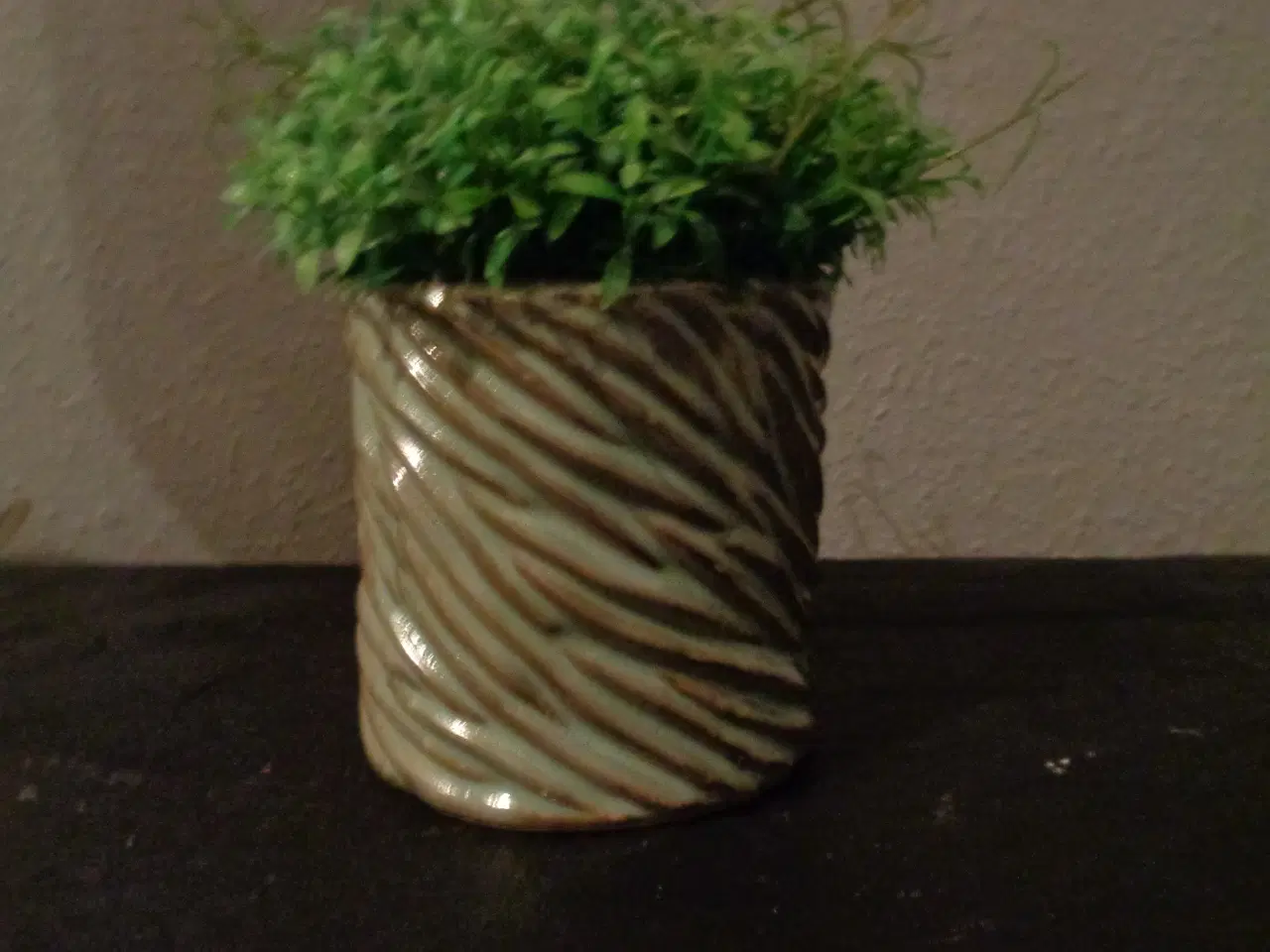 Billede 1 - Urtepotteskjuler