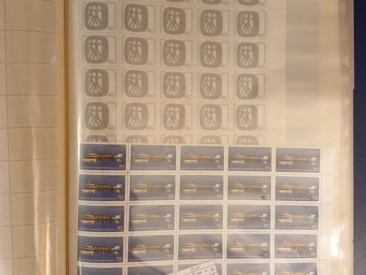 Billede 6 - Berlin (95) Arkmappe med 20 helark eller arkdele. 