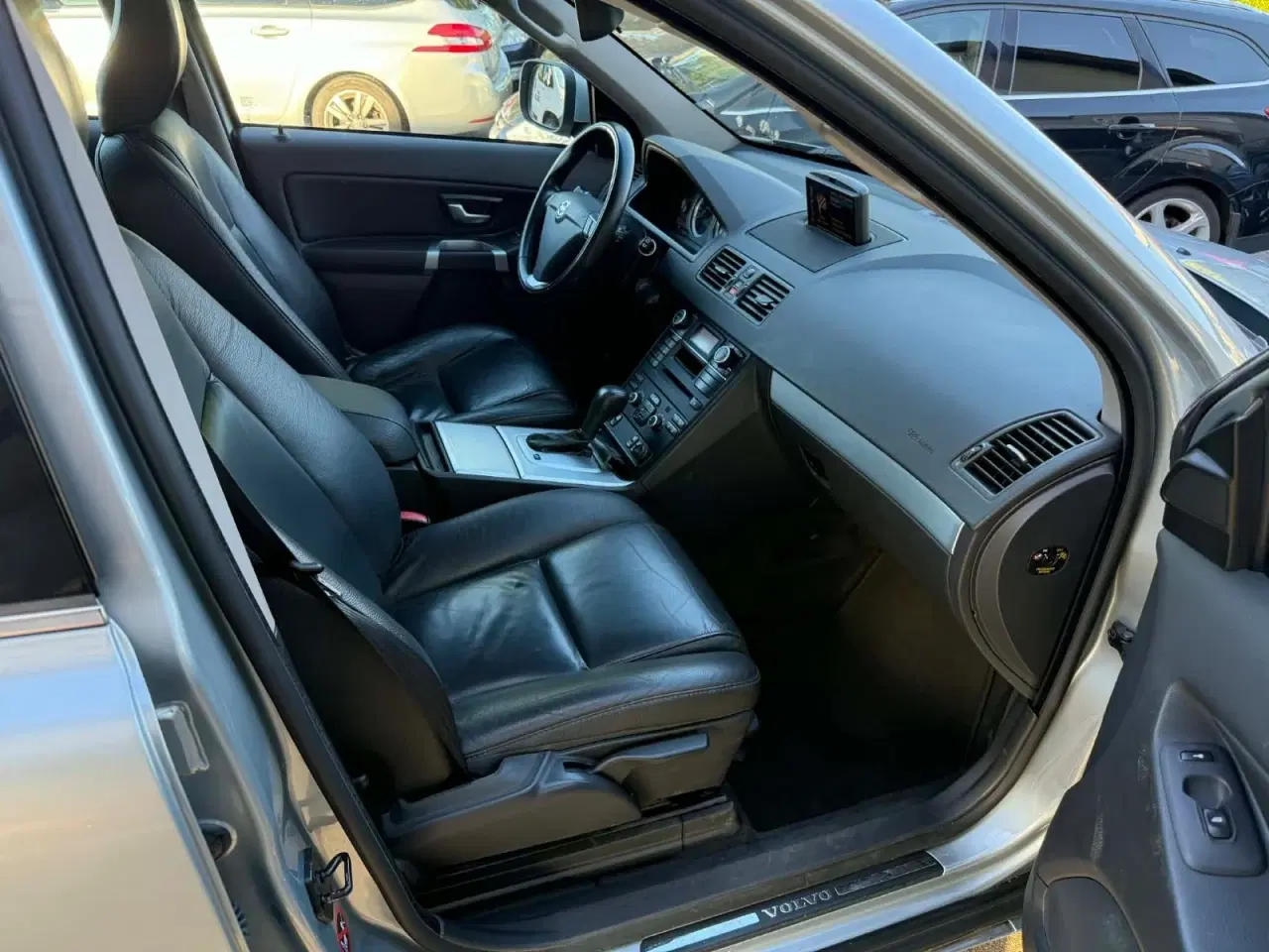 Billede 5 - Volvo XC90 2,4 D5 200 Momentum aut. AWD