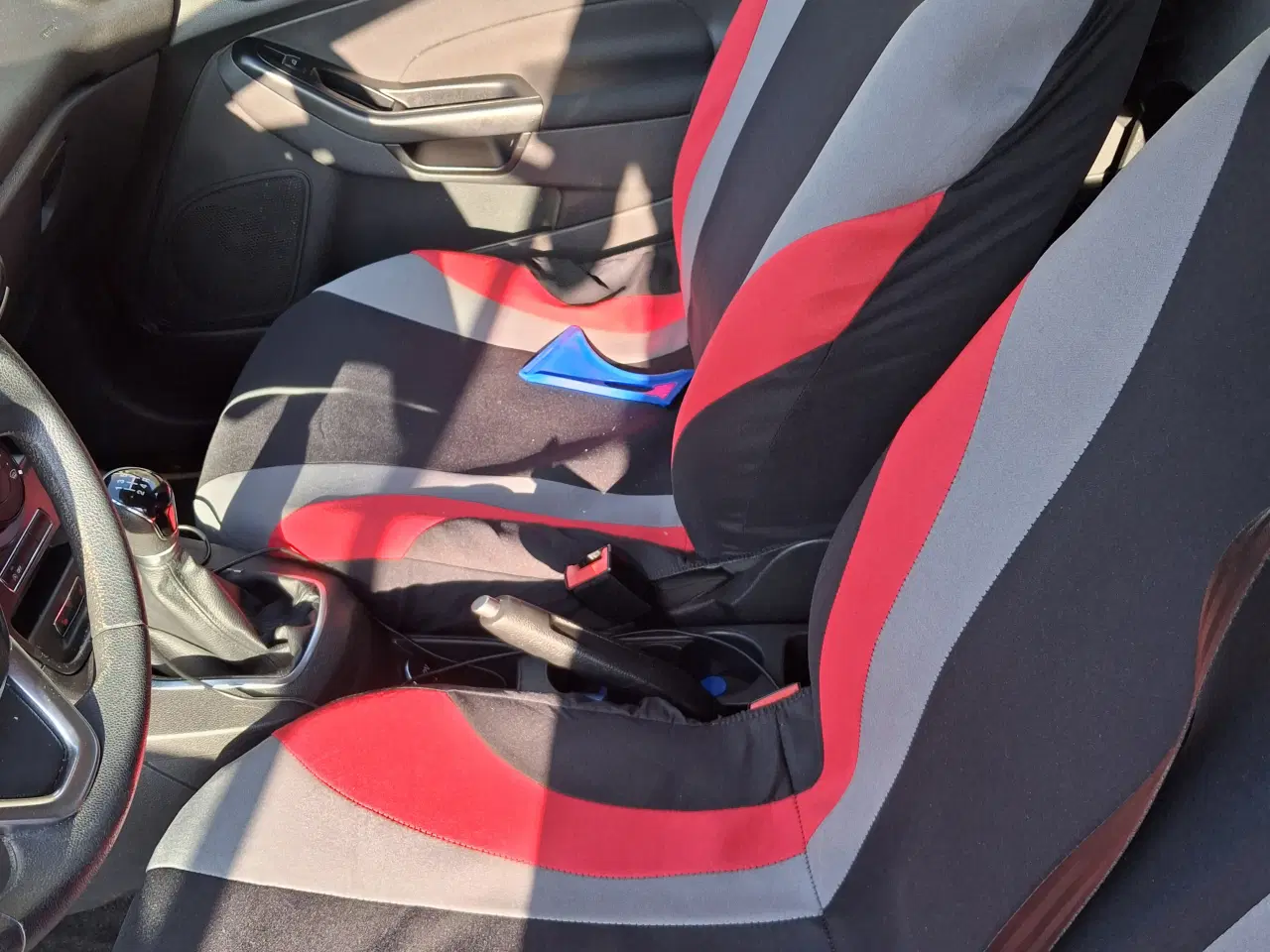 Billede 10 - Ford Fiesta lav kilometertal.