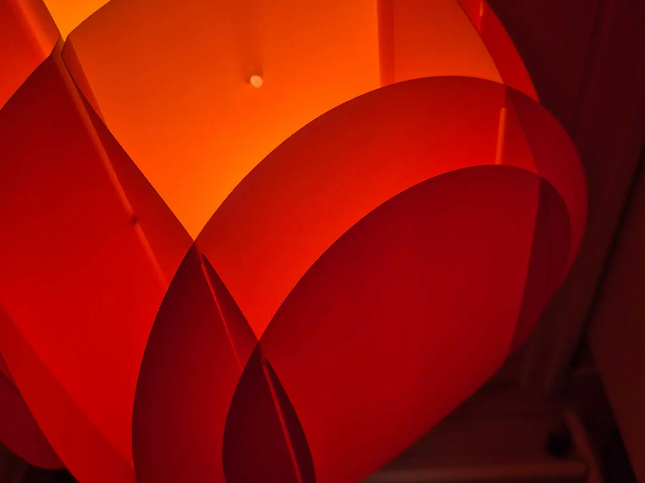 Billede 17 - Flotte gule lamper i plast 