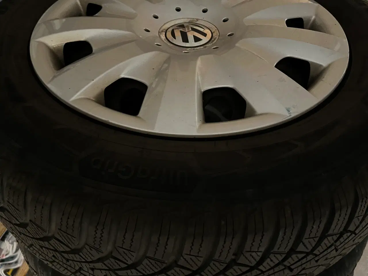Billede 2 - Vinterdæk 195/65x15