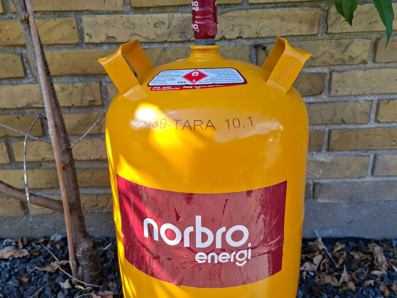 Billede 1 - 11 kg gasflaske. Ny, fuld, og plomberet.