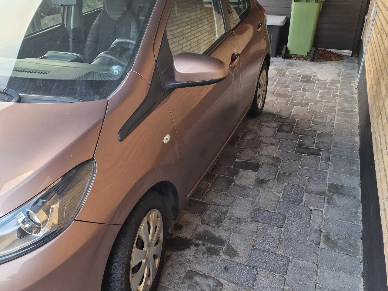 Billede 3 - Fin lille bil